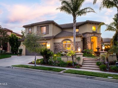 5323 Via Jacinto