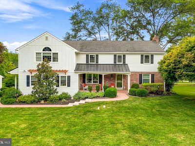 716 Clovelly Ln