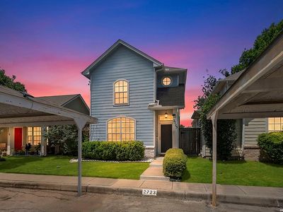2723 Crown Arbor Dr