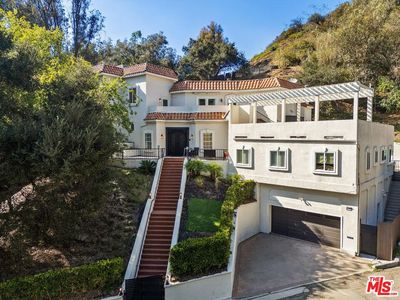 8171 Willow Glen Rd