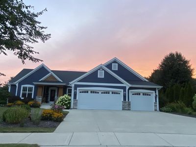 617 Evergreen TERRACE