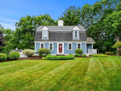 30 N Triangle Dr