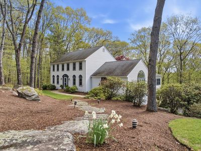 8 Valleywood Rd