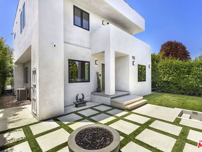 713 N Sierra Bonita Ave
