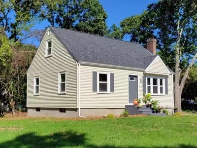 Property at 15 Boyden Dr, Foxboro, MA