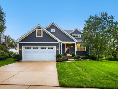 1074 Suffolk Ct