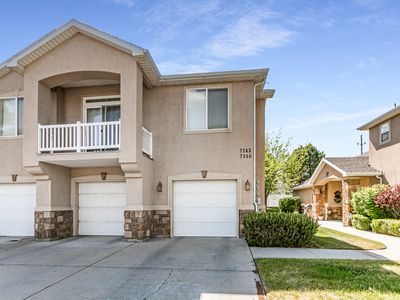 7142 S Kristilyn Ln
