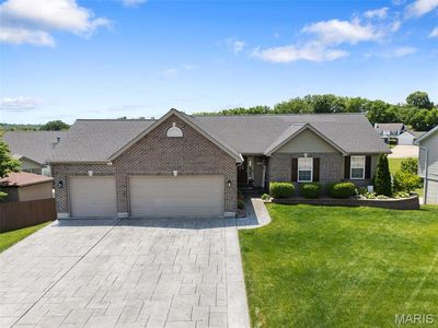 7028 Brooks Farm Dr
