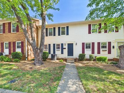3219 Regents Park Ln Unit C