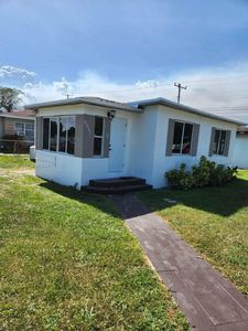 2501 NW 55th Ter