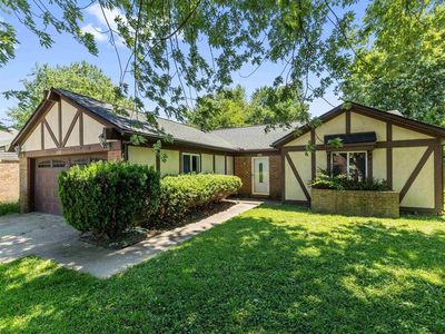 2292 Yates Dr