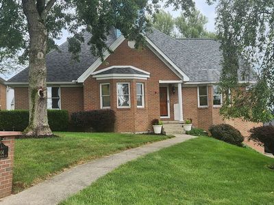 904 Worthington Dr