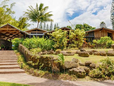 1055 Kaupakalua Rd