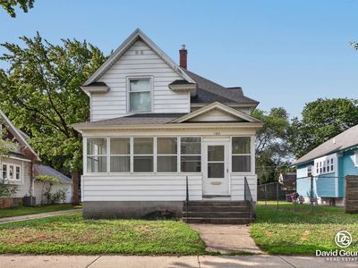 180 W 18th St