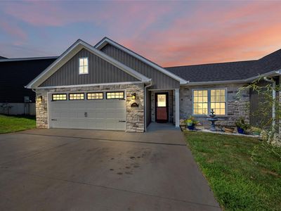 1586 Hickory Landing Dr