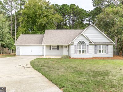 221 Muirfield Ln