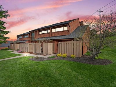 8318 Whisper Way