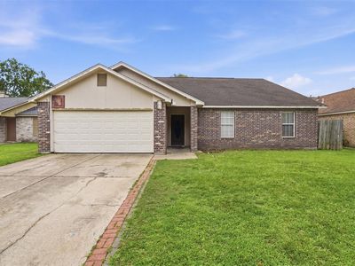 8131 Warren Rd