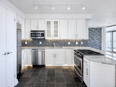 701 S Wells St APT 1506