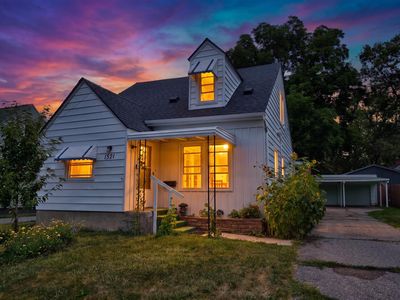 1321 Audrey St