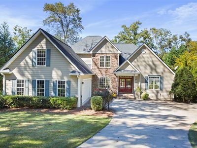 110 Pinnacle Pointe Dr