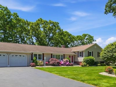 3 Beechwood Dr