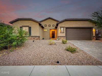 10869 N Stonebridge Dr