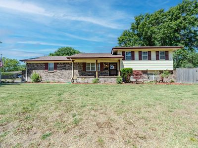 Property at 924 E Kay St, Derby, KS