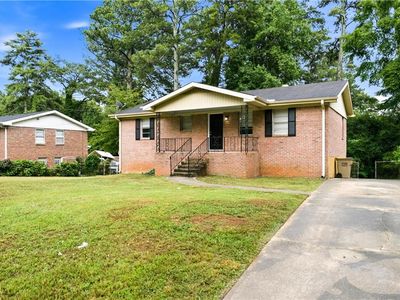 997 Pineglen Dr