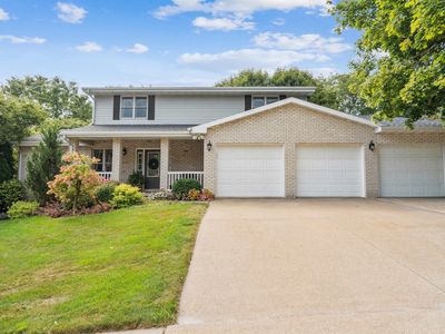 3018 Huntington Dr