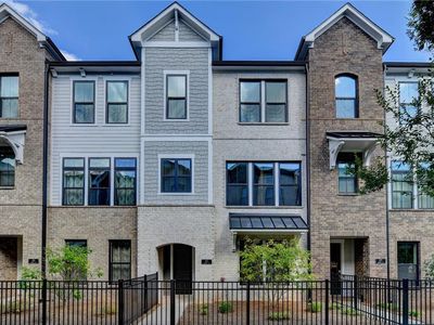 485 Ashbury Dr