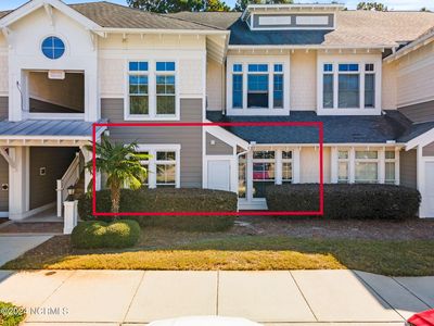 2537 St James Drive SE UNIT 702