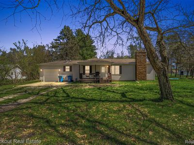 9060 N McKinley Rd