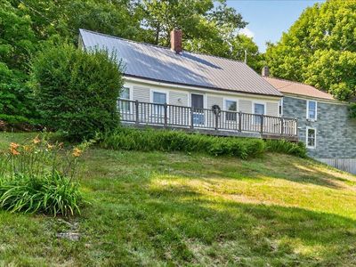 1752 Coastal Road