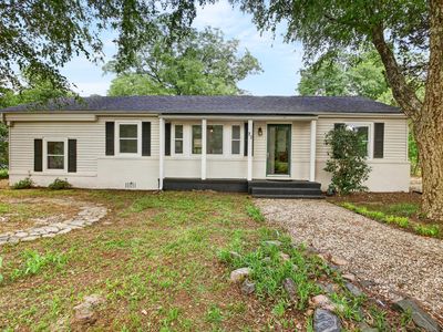 22 Clemson Dr