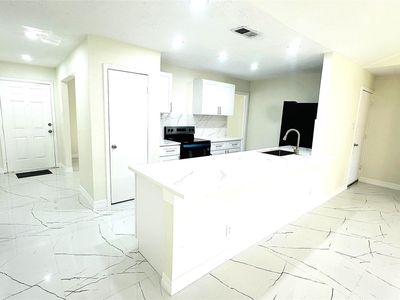 12407 Mistymont Dr