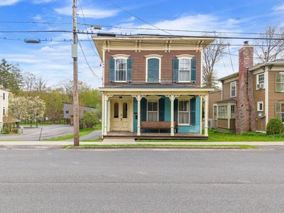 25 Railroad Ave