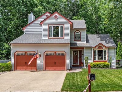 5 Carr Ln