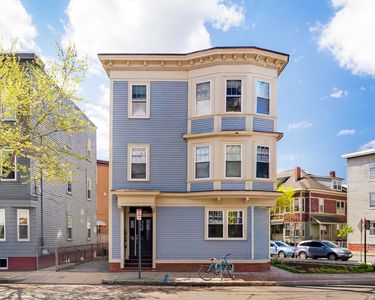 52 Plymouth St #1