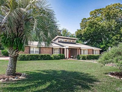 3495 Brookshire Dr