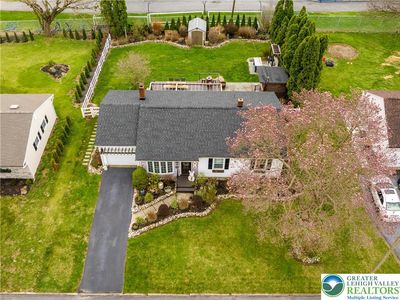 68 Mitchell Ave