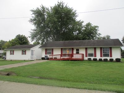 64 Eastern Ave