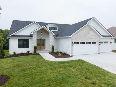 2809 Misty Flower Dr