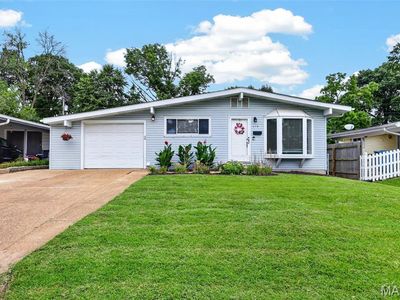 413 Saint Lawrence Dr