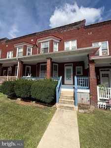 775 Fayette St