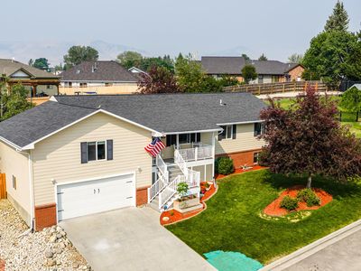 Property at 906 Delaware Dr, Buffalo, WY