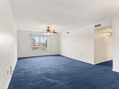 2732 Whitney Pl APT 203