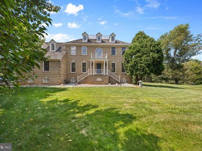 21800 Churchill Downs Ct