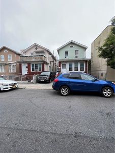 3065 Brighton 4 St