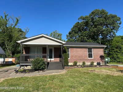 Property at 400 Glengarry Dr, Fairdale, KY